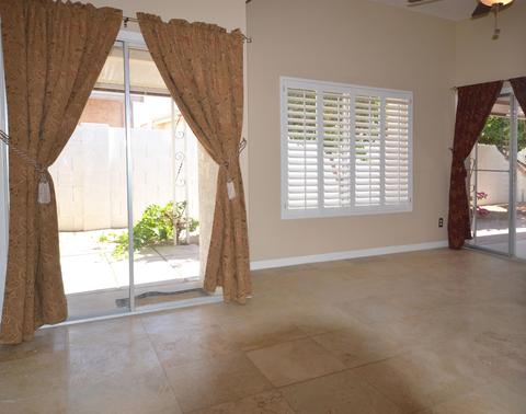 921 E Michelle Dr, Phoenix, AZ 85022 photo 5