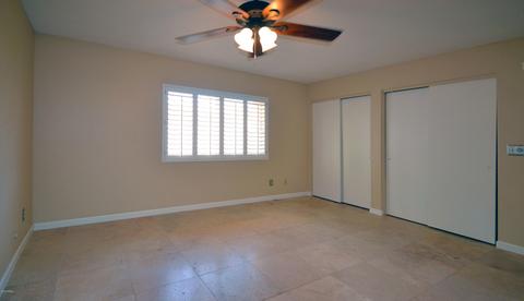 921 E Michelle Dr, Phoenix, AZ 85022 photo 8