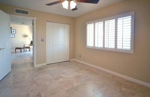 921 E Michelle Dr, Phoenix, AZ 85022 photo 11