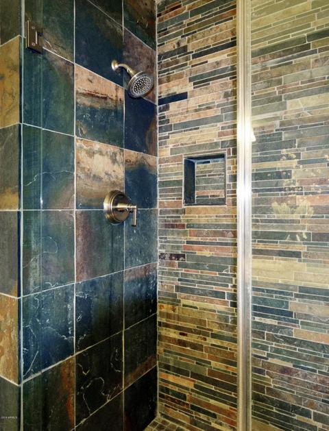 921 E Michelle Dr, Phoenix, AZ 85022 photo 10