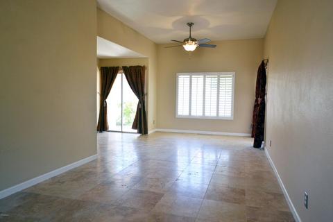 921 E Michelle Dr, Phoenix, AZ 85022 photo 3