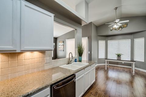 9139 Encanto St, Mesa, AZ 85207 photo 2