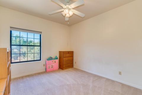 515 E Lavitt Ln, Phoenix, AZ 85086 photo 11