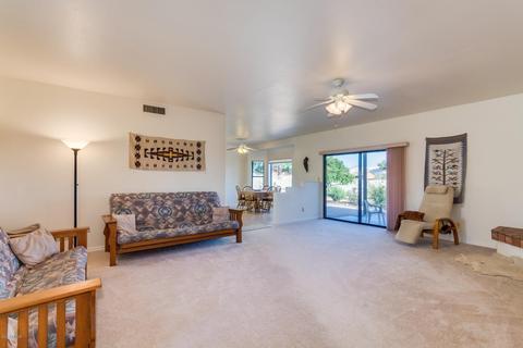 515 E Lavitt Ln, Phoenix, AZ 85086 photo 5