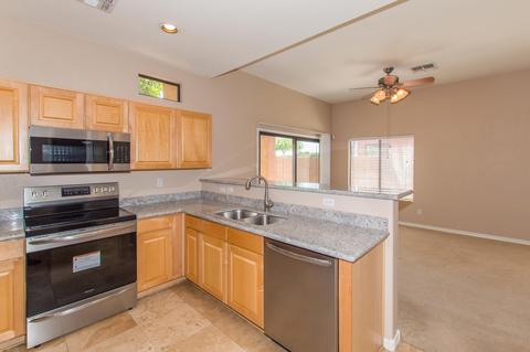 3041 E Fremont Rd, Phoenix, AZ 85042 photo 8