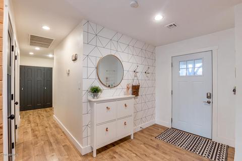 2230 E Lincoln Cir, Phoenix, AZ 85016 photo 30