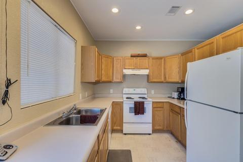 741 E Jones Ave, Phoenix, AZ 85040 photo 5