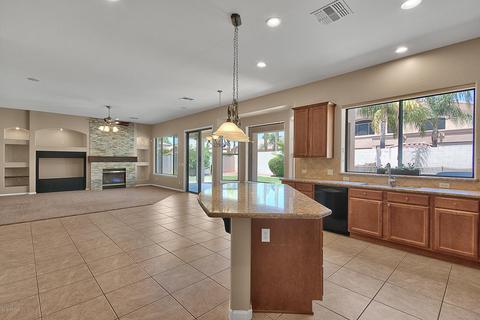 1096 E Oakland Ct, Gilbert, AZ 85295 photo 12
