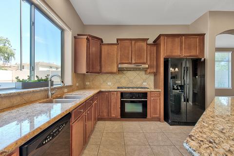 1096 E Oakland Ct, Gilbert, AZ 85295 photo 15