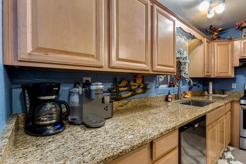 730 E Desert Ave, Apache Junction, AZ 85119 photo 8