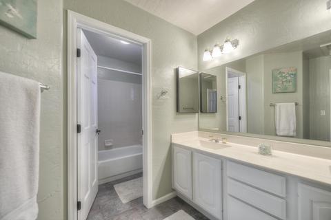 2022 E Diamond Dr, Tempe, AZ 85283 photo 22