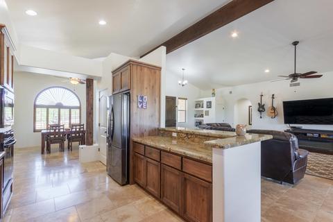 1044 E Old West Way, Phoenix, AZ 85085 photo 14