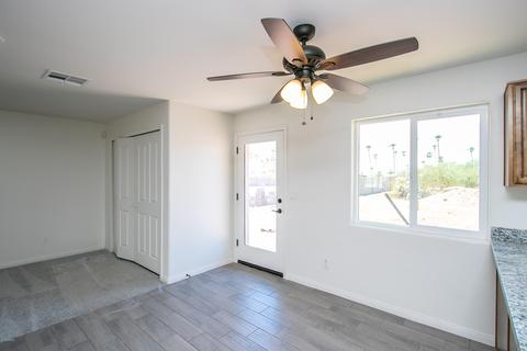 130 N Mountain Rd, Apache Junction, AZ 85120 photo 4