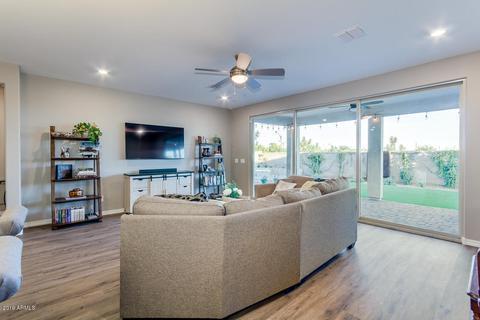 3959 E Liberty Ln, Gilbert, AZ 85296 photo 15