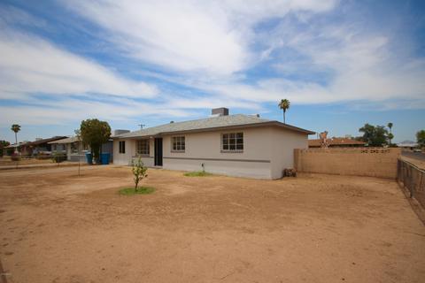1918 E Mobile Ln, Phoenix, AZ 85040 photo 2