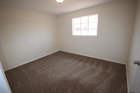 1918 E Mobile Ln, Phoenix, AZ 85040 photo 19