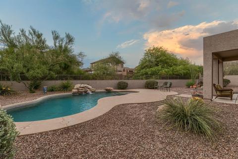 7512 E Torrey Point Cir, Mesa, AZ 85207 photo 11