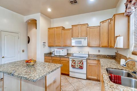 2096 S Porter St, Gilbert, AZ 85295 photo 9