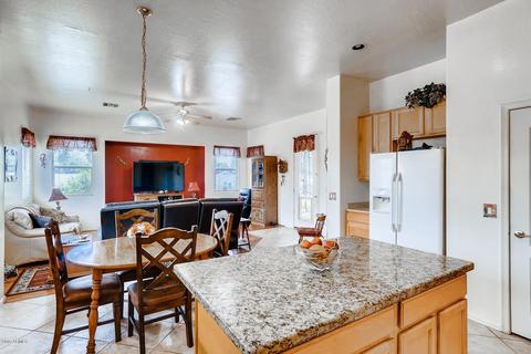 2096 S Porter St, Gilbert, AZ 85295 photo 8