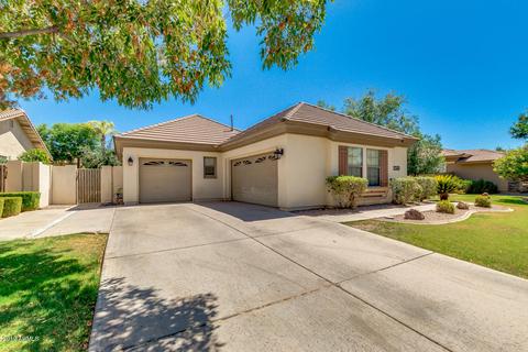 2945 E Park Ave, Gilbert, AZ 85234 photo 1