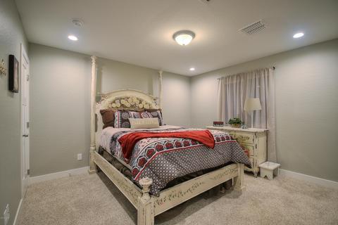 2105 E Parkway Dr, Phoenix, AZ 85040 photo 7