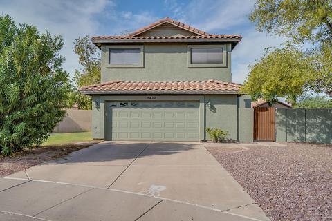 3832 E Bighorn Ave, Phoenix, AZ 85044 photo 1