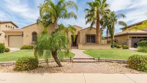 1254 E Canary Dr, Gilbert, AZ 85297 photo 2
