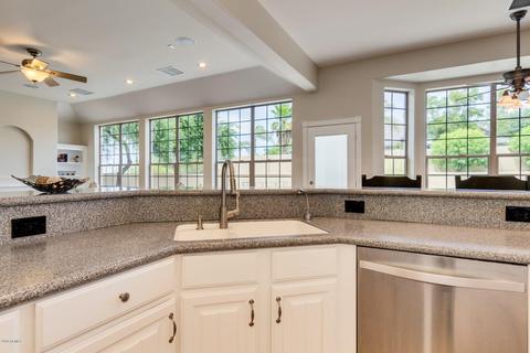 8522 E Halifax Cir, Mesa, AZ 85207 photo 14