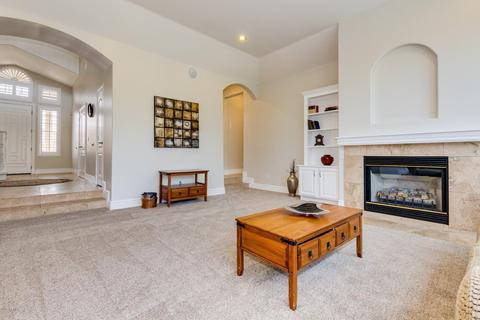 8522 E Halifax Cir, Mesa, AZ 85207 photo 22