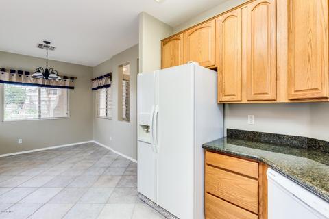 2575 E Brooks St, Gilbert, AZ 85296 photo 5