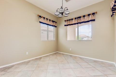 2575 E Brooks St, Gilbert, AZ 85296 photo 7