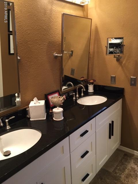 2911 E Keim Dr, Phoenix, AZ 85016 photo 16