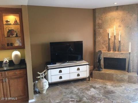 2911 E Keim Dr, Phoenix, AZ 85016 photo 9