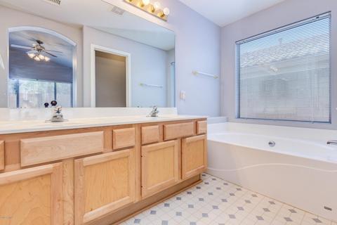 3072 E Millbrae Ln, Gilbert, AZ 85234 photo 17