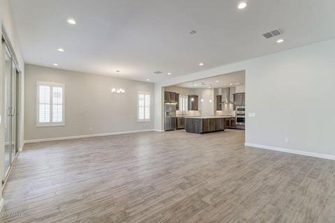 6628 E Libby St, Phoenix, AZ 85054 photo 9