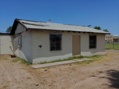 910 E Apache St, Phoenix, AZ 85034 photo 3