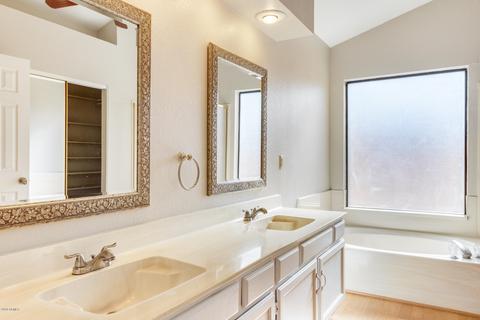 3715 E Cathedral Rock Dr, Phoenix, AZ 85044 photo 23