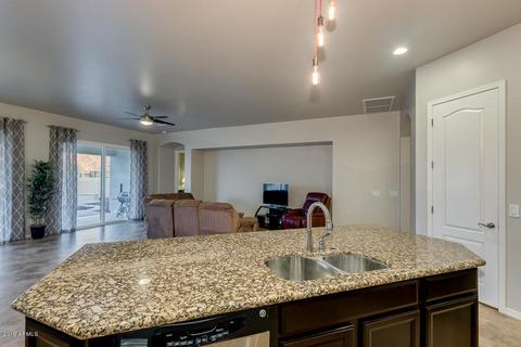 10019 S 6th Pl, Phoenix, AZ 85042 photo 32