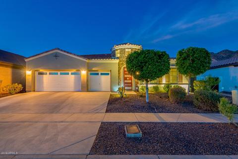 10019 S 6th Pl, Phoenix, AZ 85042 photo 1