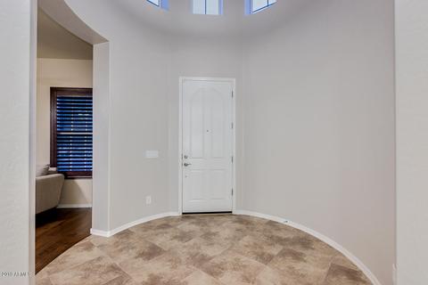 10019 S 6th Pl, Phoenix, AZ 85042 photo 8