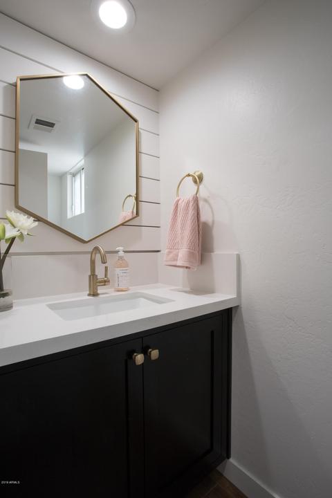 1182 E Belmont Ave, Phoenix, AZ 85020 photo 8