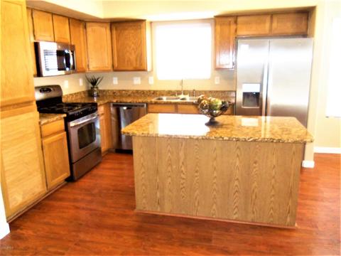 3947 E Douglas Loop, Gilbert, AZ 85234 photo 8