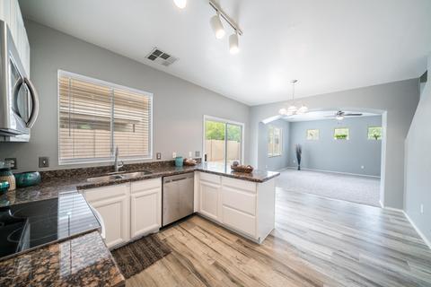 1367 S Pheasant Dr, Gilbert, AZ 85296 photo 16