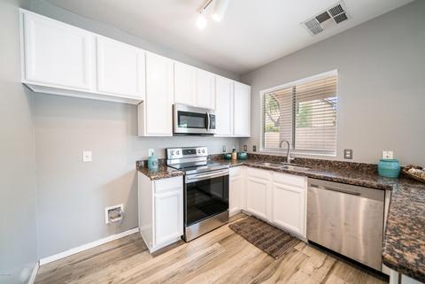 1367 S Pheasant Dr, Gilbert, AZ 85296 photo 14