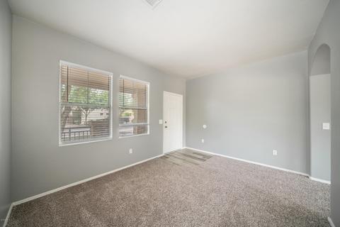 1367 S Pheasant Dr, Gilbert, AZ 85296 photo 6