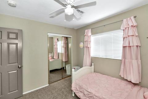 8528 E Desert Ln, Mesa, AZ 85209 photo 23