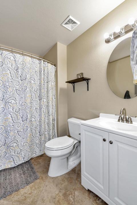 8528 E Desert Ln, Mesa, AZ 85209 photo 18