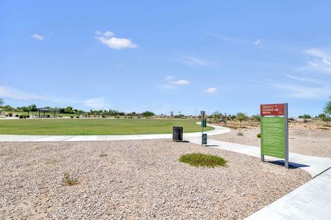 8528 E Desert Ln, Mesa, AZ 85209 photo 32