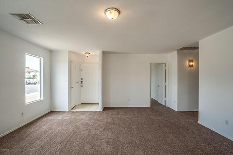 7235 W Hess Ave, Phoenix, AZ 85043 photo 2