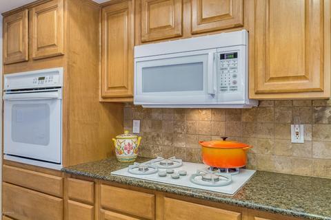 1984 E Pebble Beach Dr, Tempe, AZ 85282 photo 10